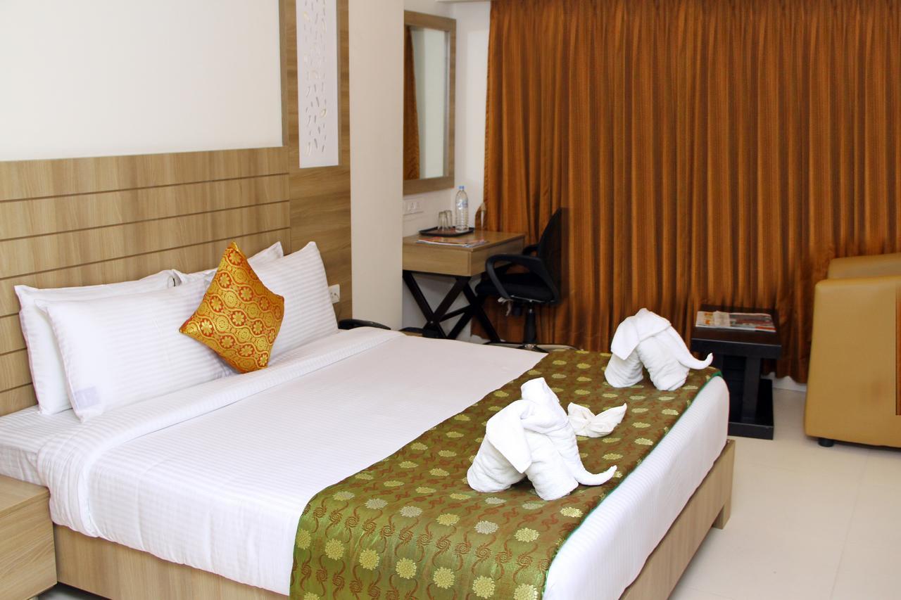Hotel Vinayaga By Poppys ,Kumbakonam Exterior foto